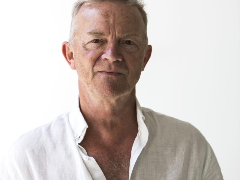 Portrætbillede af forfatter Mich Vraa